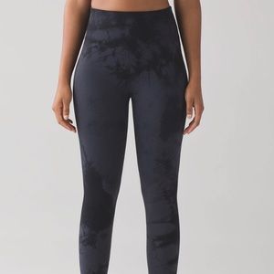 Lululemon Flow & Go Tight 25” Shibori Grey Size 4